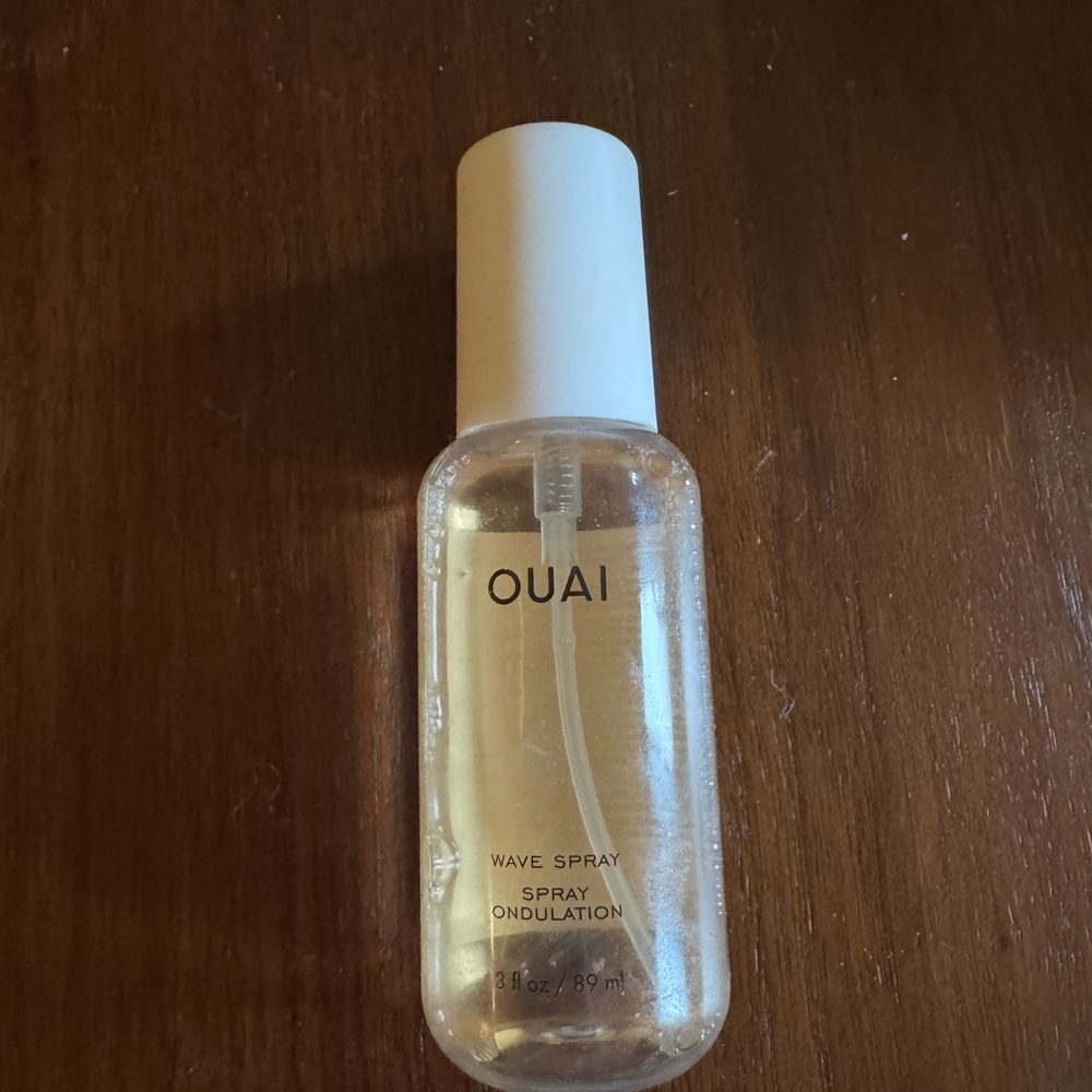 OUAI Styling Spray with White Cap
